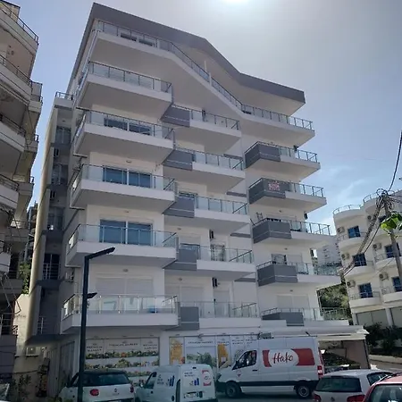 D&r's Summer Home! Apartment Sarande